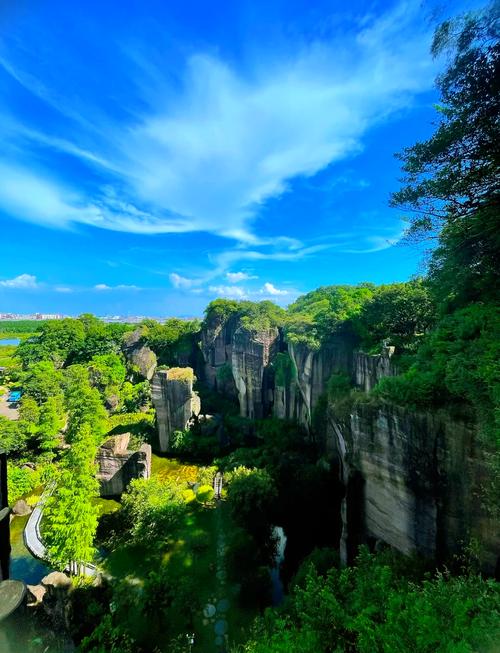 莲花山旅游区,莲花山旅游区门票多少?-第8张图片-柯迪百科 莲花山旅游区,莲花山旅游区门票多少?-第8张图片-柯迪百科