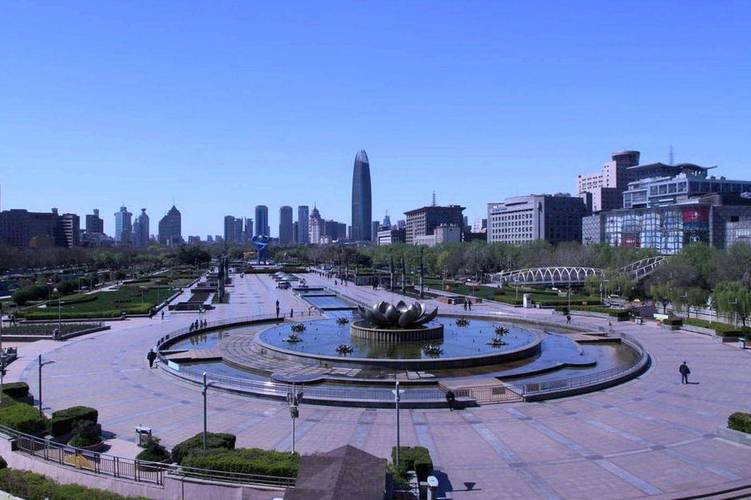 世界最大的广场,世界最大的广场叫什么名字-第3张图片-柯迪百科 世界最大的广场,世界最大的广场叫什么名字-第3张图片-柯迪百科