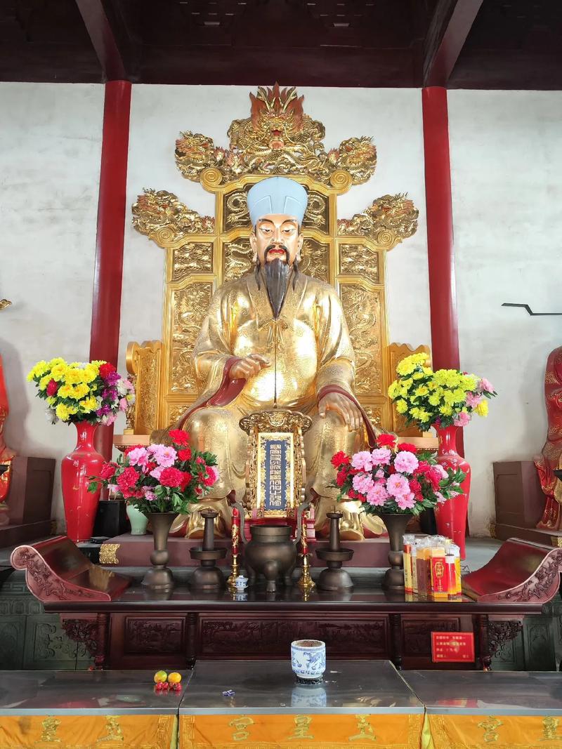 郑州城隍庙,郑州城隍庙要门票吗?-第7张图片-柯迪百科 郑州城隍庙,郑州城隍庙要门票吗?-第7张图片-柯迪百科