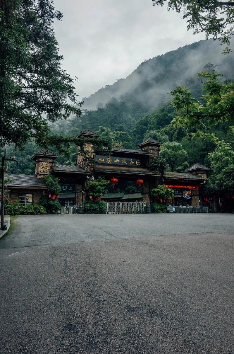 广西贺州天气潮湿吗，广西贺州天气潮湿吗多少度-第4张图片-柯迪百科