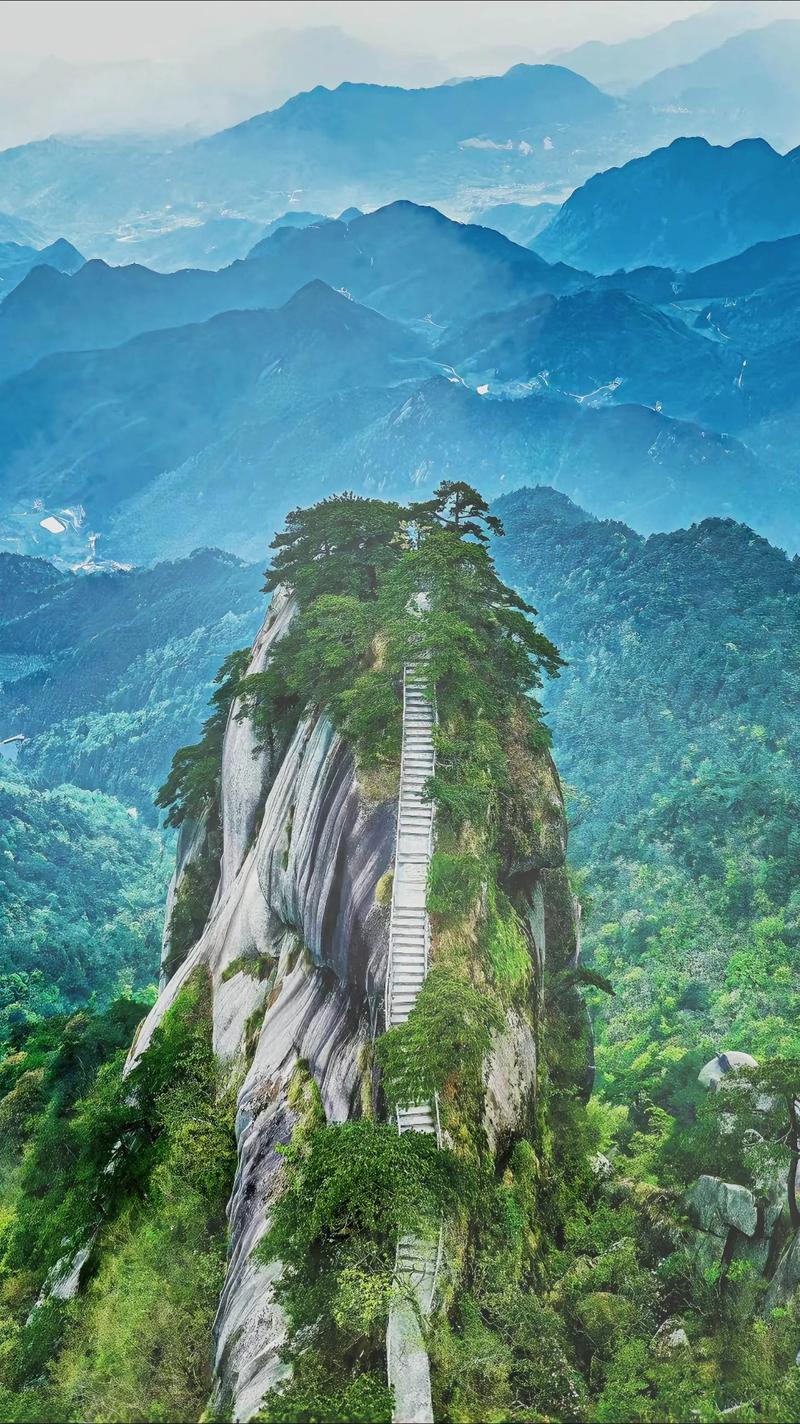 天柱山旅游?天柱山旅游学校余同兵?-第2张图片-柯迪百科 天柱山旅游?天柱山旅游学校余同兵?-第2张图片-柯迪百科