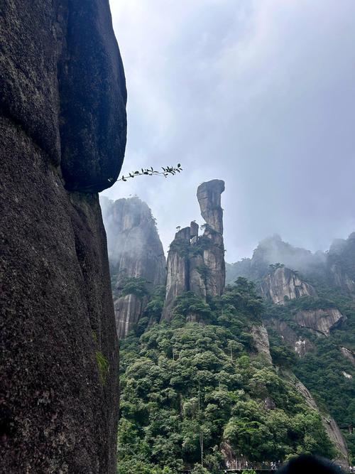 三清山天气怎么样?三清山景区天气预报30天?-第3张图片-柯迪百科 三清山天气怎么样?三清山景区天气预报30天?-第3张图片-柯迪百科