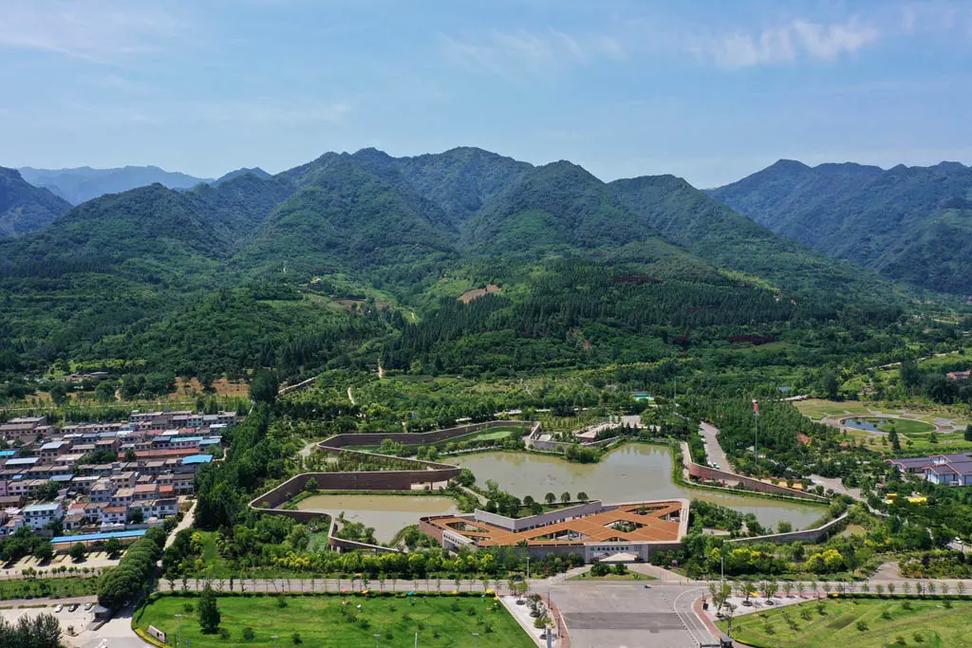 秦岭国家植物园，秦岭国家植物园建设公司？