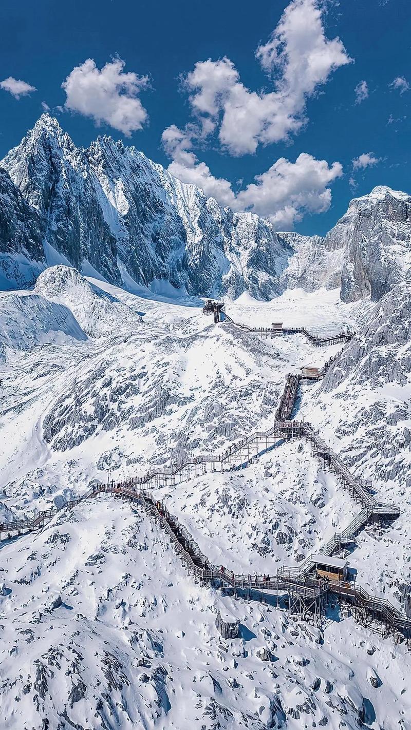云南玉龙雪山，云南玉龙雪山温度未来15天？-第6张图片-柯迪百科
