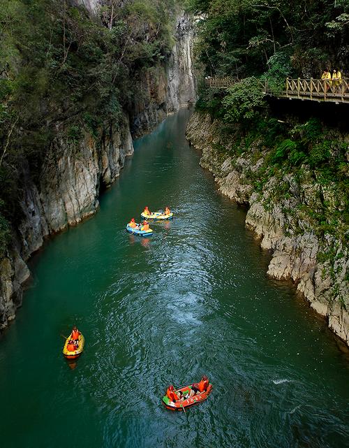 贵阳南江大峡谷?贵阳南江大峡谷的旅游项目?-第7张图片-柯迪百科 贵阳南江大峡谷?贵阳南江大峡谷的旅游项目?-第7张图片-柯迪百科